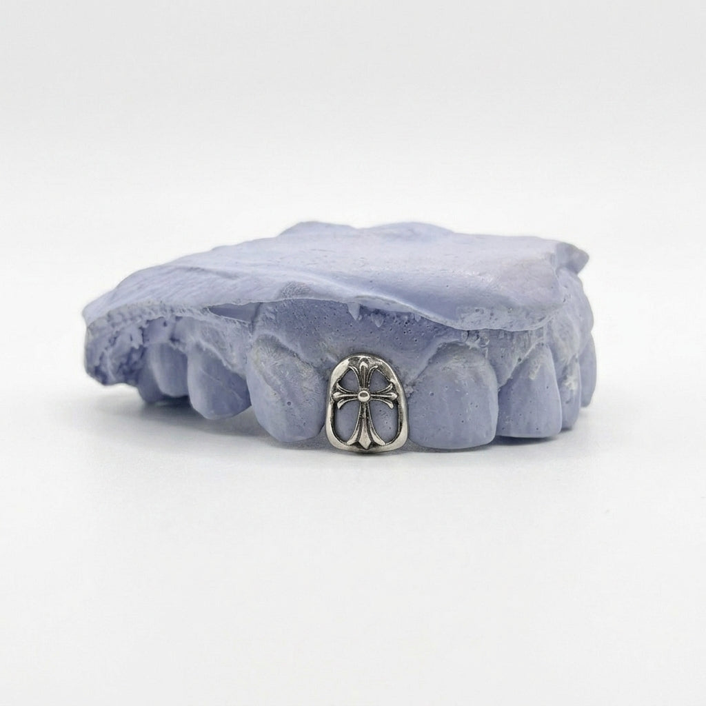 GRILLZ CORAZÓN CROMADO